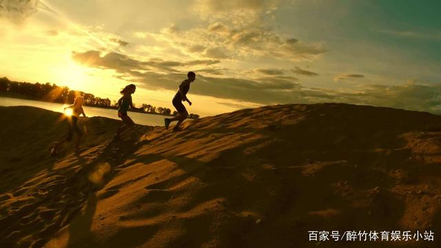 黄健翔谈杰克逊浪费机会：此人基本功不扎实，高端局基本指望不上.